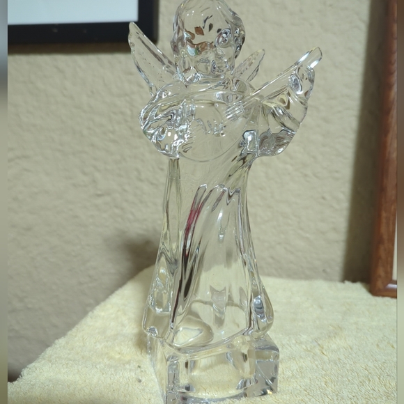 Mikasa Germany Herald Collection -Angel Playing Mandolin - Full Lead Crystal - Picture 1 of 12